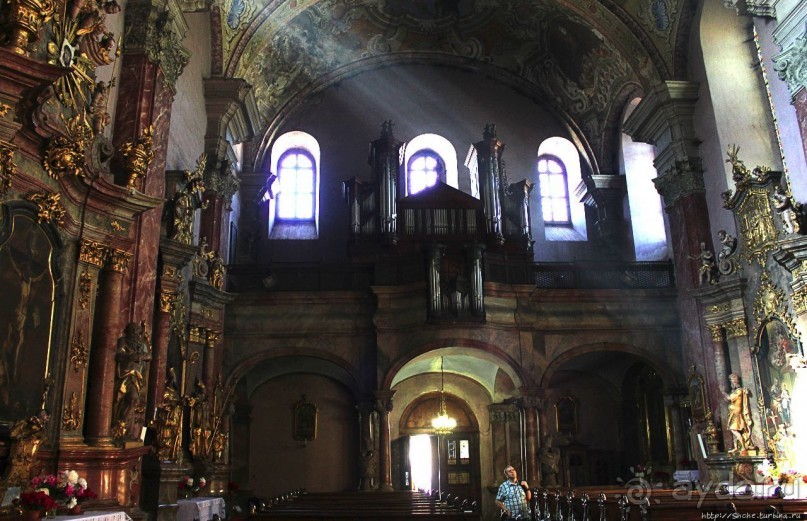 Прожектора... Святого Духа