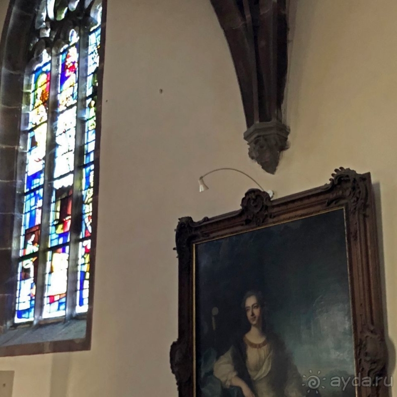 Альбом истории "Такие я люблю. Церковь Рождества Богоматери в Саверне (XIIв)"