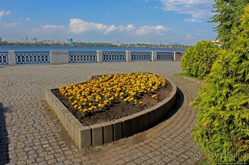 Альбом истории "Набережная города Днепра — самая длинная набережная в Европе"