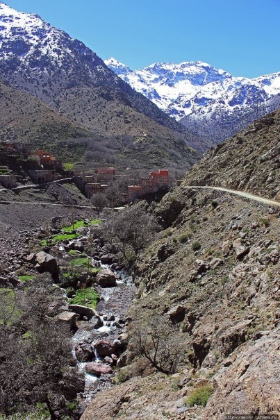 Арем — берберский городок в предгории Высокого Атласа