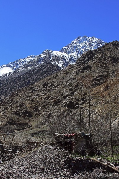 Арем — берберский городок в предгории Высокого Атласа