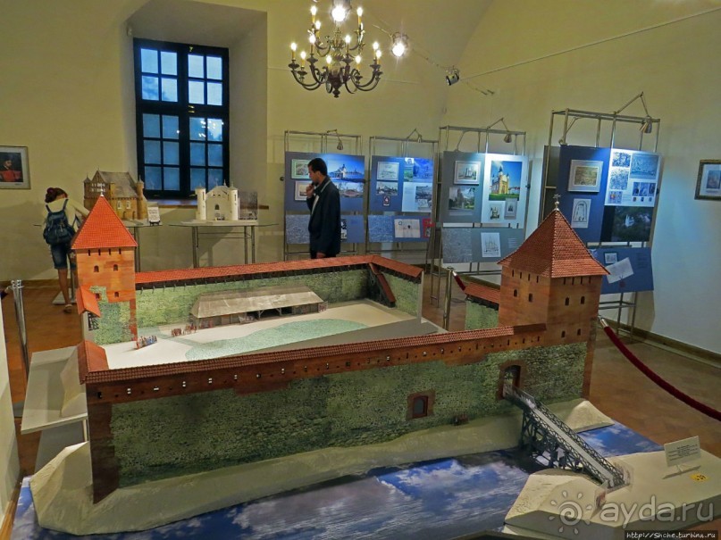 Музейные интерьеры Мирского замка