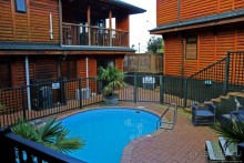 Альбом отзыва "Форель и озеро — отель чудесный"