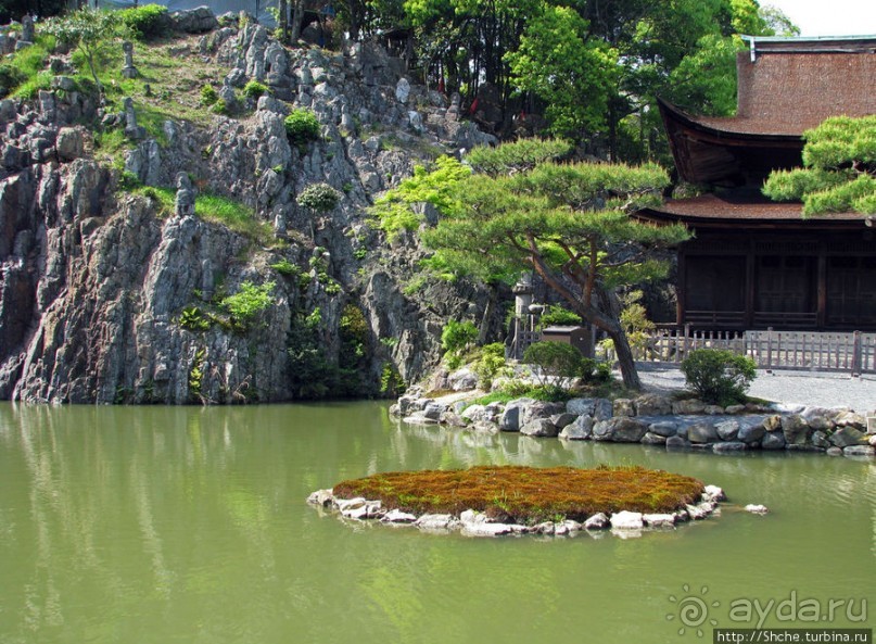 Храмовый комплекс Eiho-ji, действующий монастырь дзэн 14 век