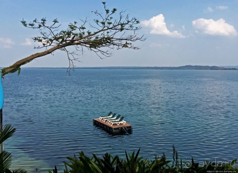 Уединенный отель-бутик на озере Петен-Ица