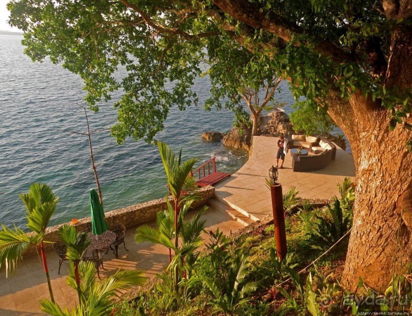 Уединенный отель-бутик на озере Петен-Ица