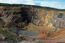 Falu rödfärg — Фалунская красная