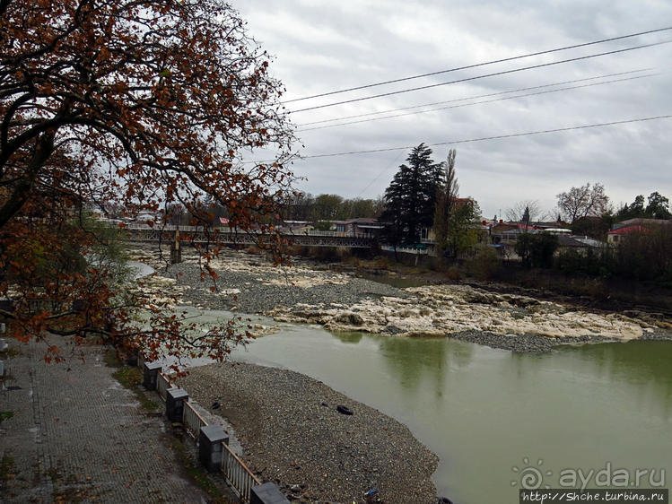 Кутаиси — город на реке Риони