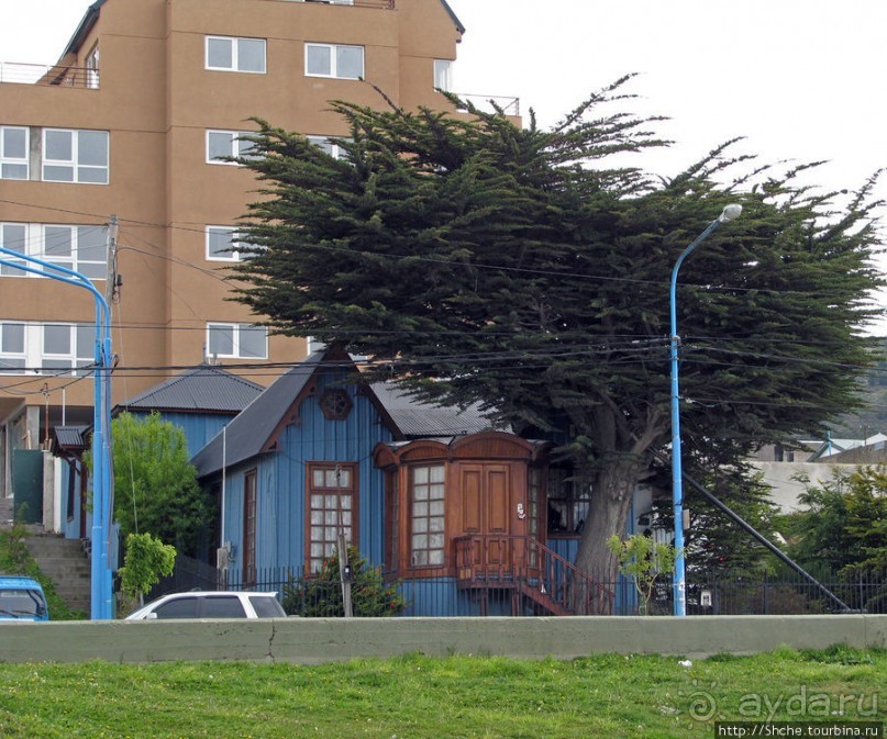 Набережная и порт Ушуайи - ворота в Антарктиду