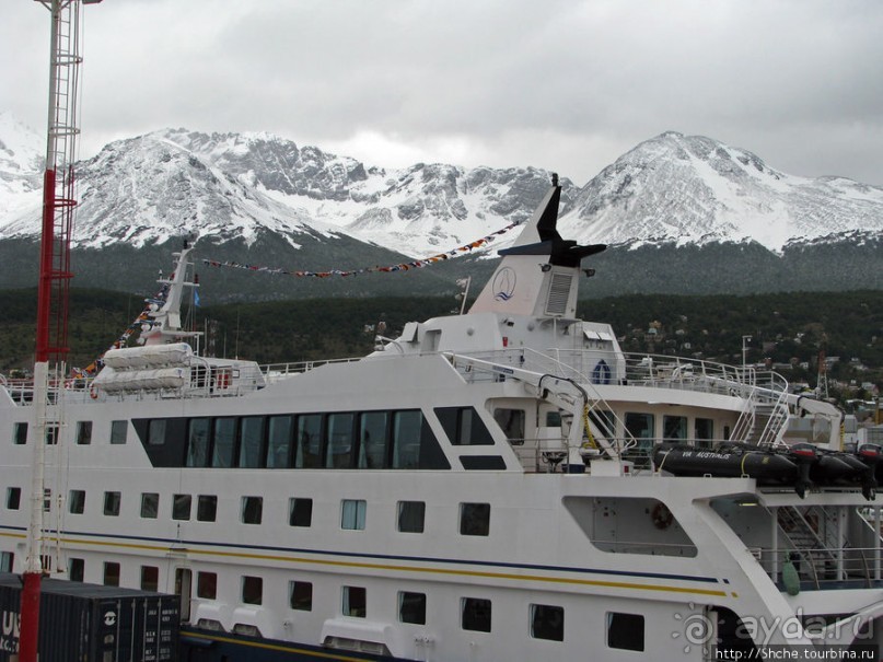 Набережная и порт Ушуайи - ворота в Антарктиду