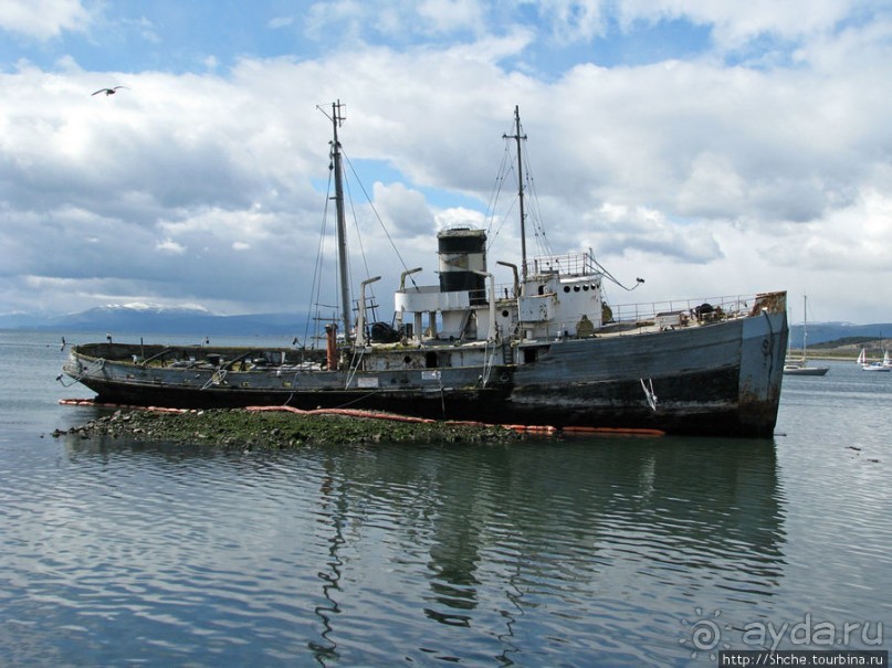 Набережная и порт Ушуайи - ворота в Антарктиду