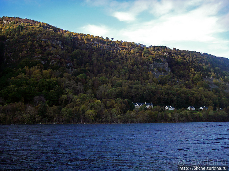 Черные воды Лох-Несса
