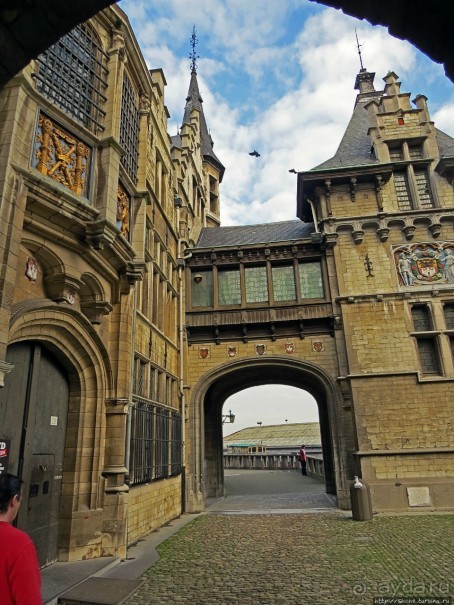 Стен — замок на берегу Шильды