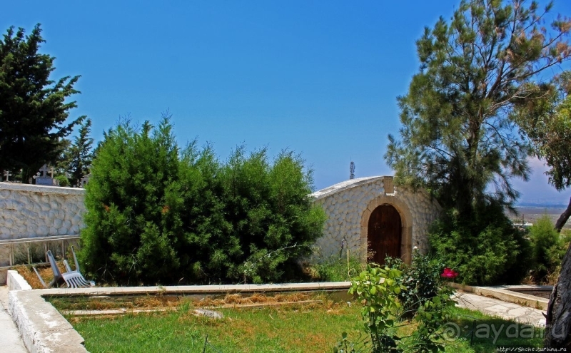 Церковь Святого Креста, Акротири