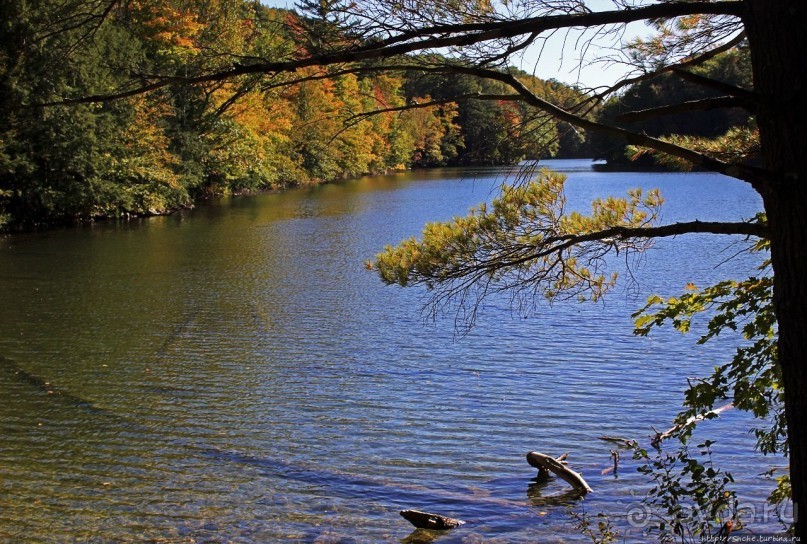 В гостях у Радуги. Изумрудное озеро — название обязывает