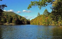 В гостях у Радуги. Изумрудное озеро — название обязывает