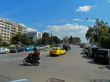 Весь Пирей — от узких улочек до широких проспектов