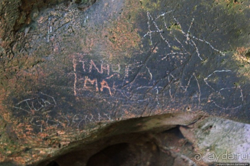 Заглянули в пещеру Калабера