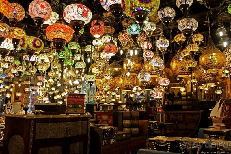 Здесь все, что хочется привезти с Востока