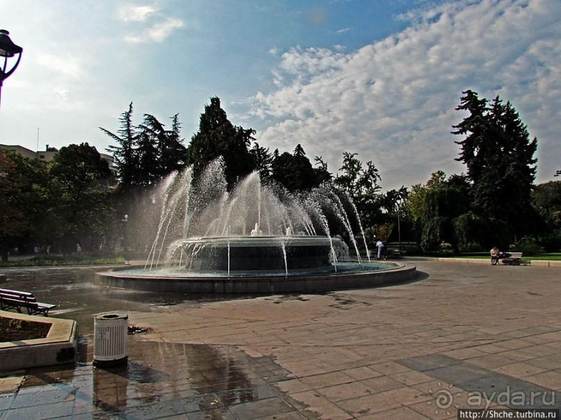 Альбом отзыва "Площадь Свободы в Русе, вероятно, самая красивая в Болгарии"