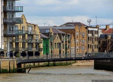 Есть ли жизнь за Тауэрским мостом