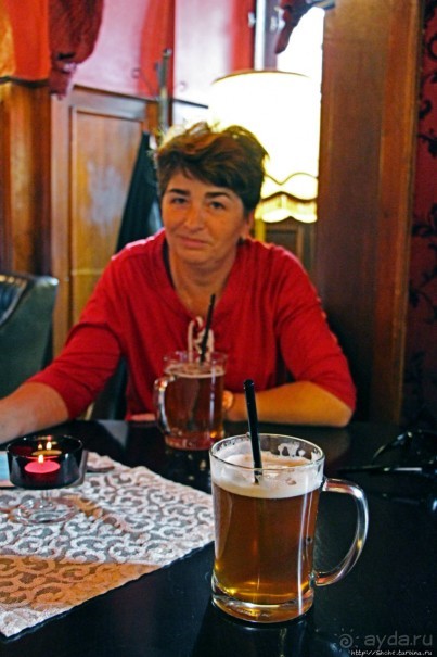 Разогретое пиво и креветочный шашлык (вместо утки) в ратуше