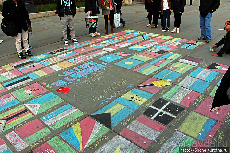 Развлекуха на Трафальгарской площади.
