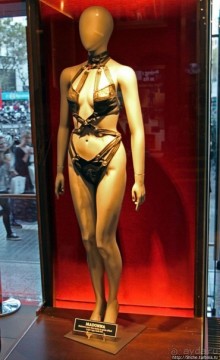 "Культовое" кафе в Барселоне... Мадонна, Шакира и д.р