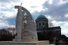 Базилика Святого Адальберта — первый и главный храм Венгрии