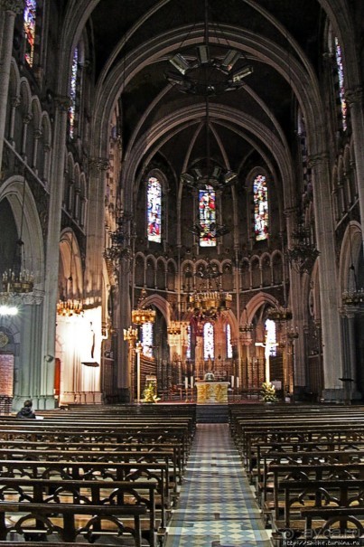 Базилика Непорочного Зачатия в Лурде (верхняя)