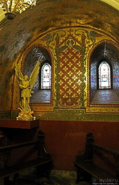 Базилика Непорочного Зачатия в Лурде (верхняя)