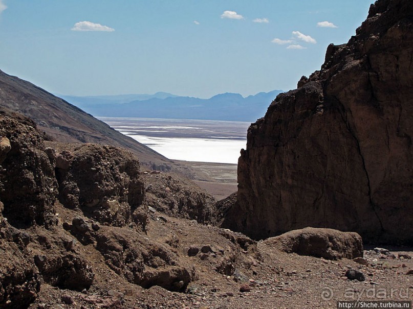 Долина Смерти. Natural Bridge Canyon — русло древней реки
