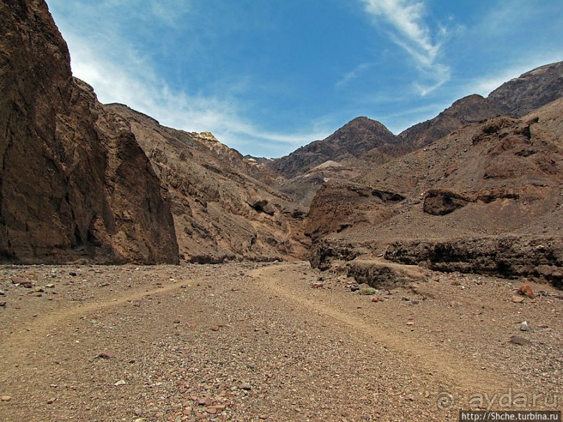 Долина Смерти. Natural Bridge Canyon — русло древней реки