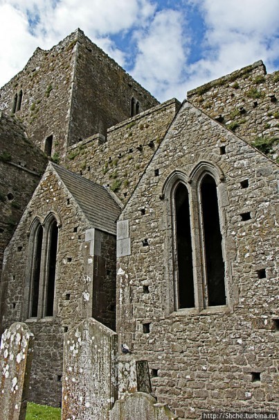 Rock of Cashel. Кэшел — самая легендарная скала Ирландии