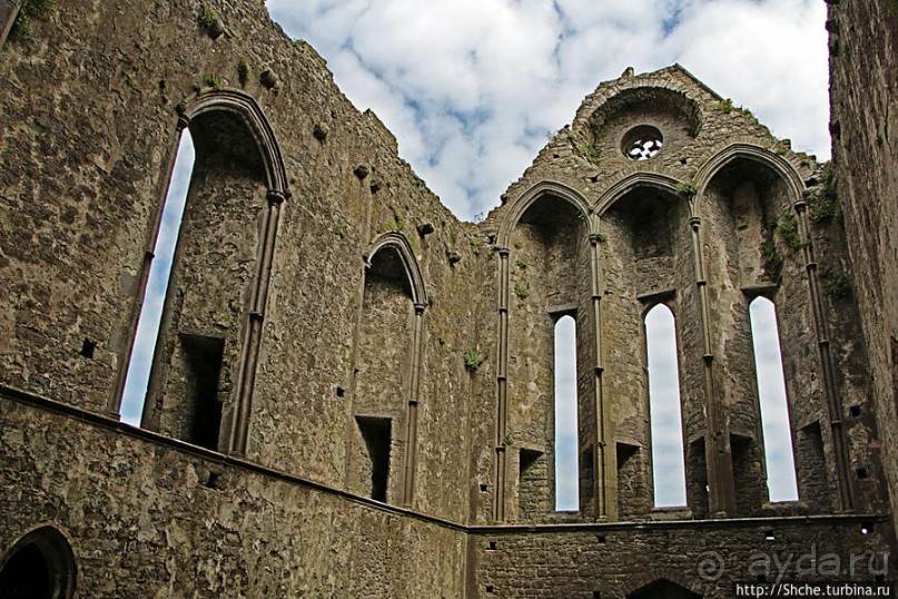 Rock of Cashel. Кэшел — самая легендарная скала Ирландии