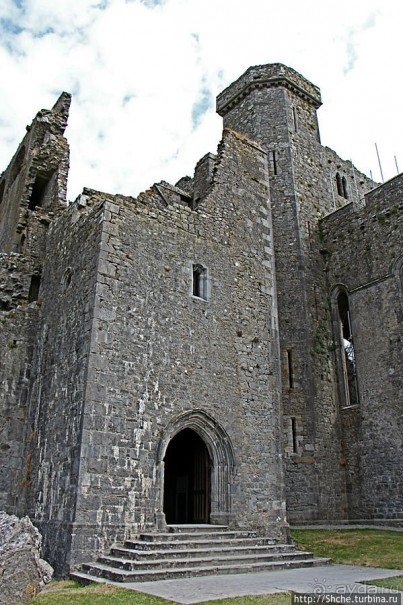 Rock of Cashel. Кэшел — самая легендарная скала Ирландии