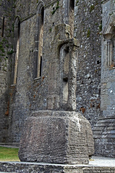 Rock of Cashel. Кэшел — самая легендарная скала Ирландии