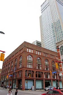 Недоскребы Торонто