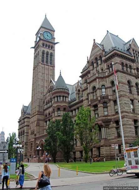 Недоскребы Торонто