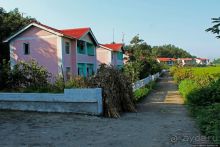 Чонсам — образцово-показательная деревня в КНДР
