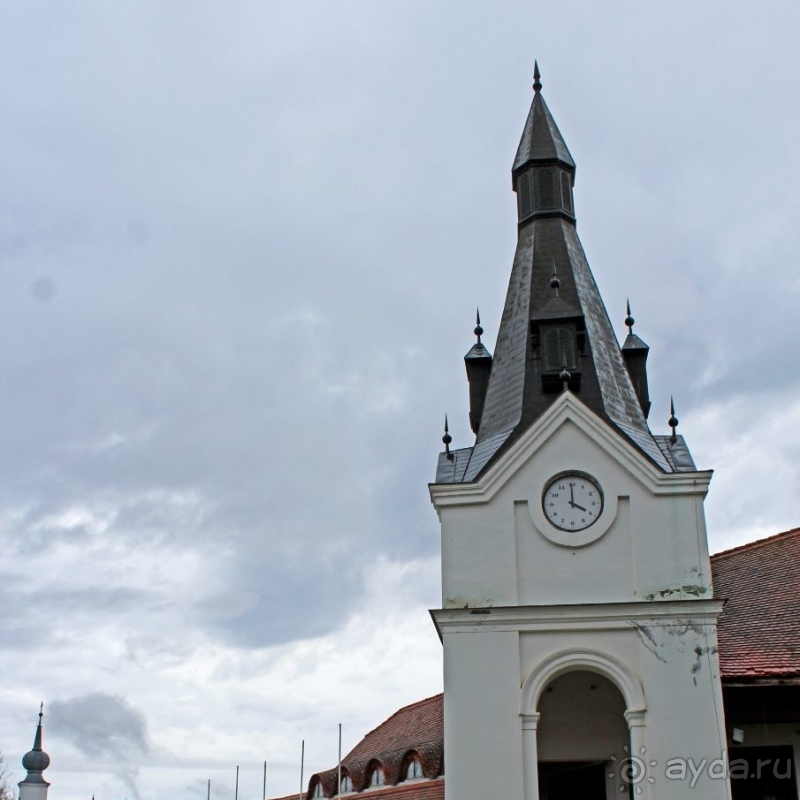 Маленькие дорожные открытия... Две башни Какашда (Венгрия)