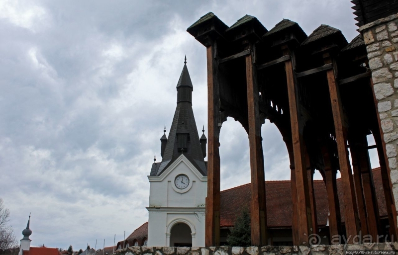 Маленькие дорожные открытия... Две башни Какашда (Венгрия)