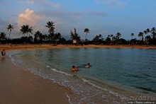 Над Лихуе опустились сумерки. Конец "трудового" дня на Кауаи