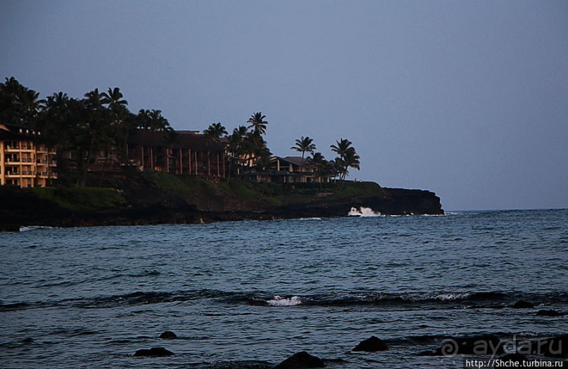 Над Лихуе опустились сумерки. Конец "трудового" дня на Кауаи