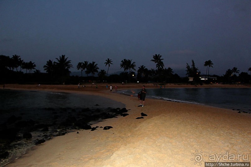 Над Лихуе опустились сумерки. Конец "трудового" дня на Кауаи