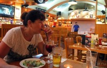 Культовое кафе в Гуаме