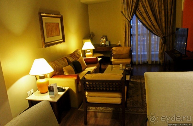 Mercure, он и в Бахрейне Mercure... но какие с него виды