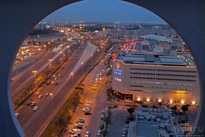 Mercure, он и в Бахрейне Mercure... но какие с него виды