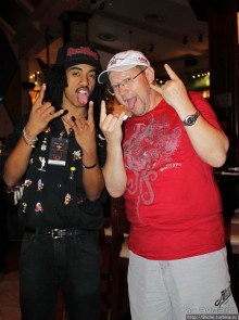 Альбом отзыва "Культовое кафе в Лас-Вегасе"