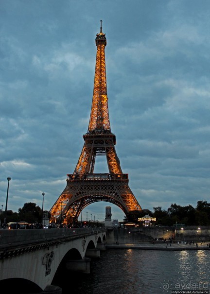 Та самая, "которая нервно курит в сторонке"